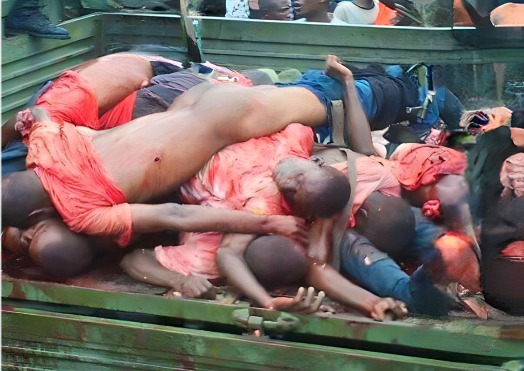 zoomafrika1's tweet photo. Thousands of people being killed weekly,mostly women &amp; children who also get enslaved for labour to extract Cobalt in Congo 🇨🇩 for US and Chinese Companies to make Electronic Products. 💔😭 https://t.co/EbQ9jLFWKv
