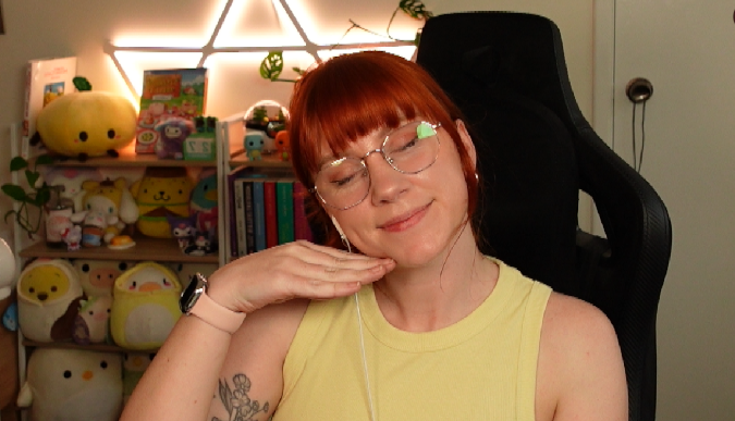 Birthday Celebration Stream!!! We are playing some Palia, making some cakes and finding some plushies! Come on over for the good vibes &lt;3

twitch.tv/maddyiee
