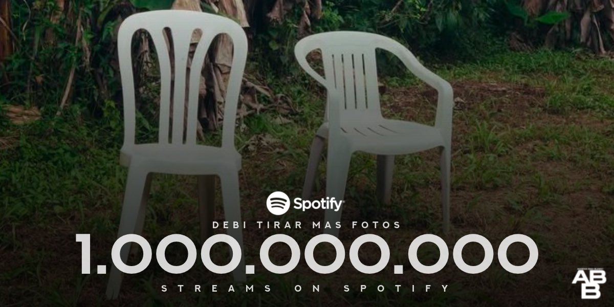 AccessBadBunny's tweet photo. Bad Bunny’s “DeBÍ TiRAR MáS FOToS” has now surpassed 1 BILLION streams on Spotify. 📸 https://t.co/FGp9hFWLIq