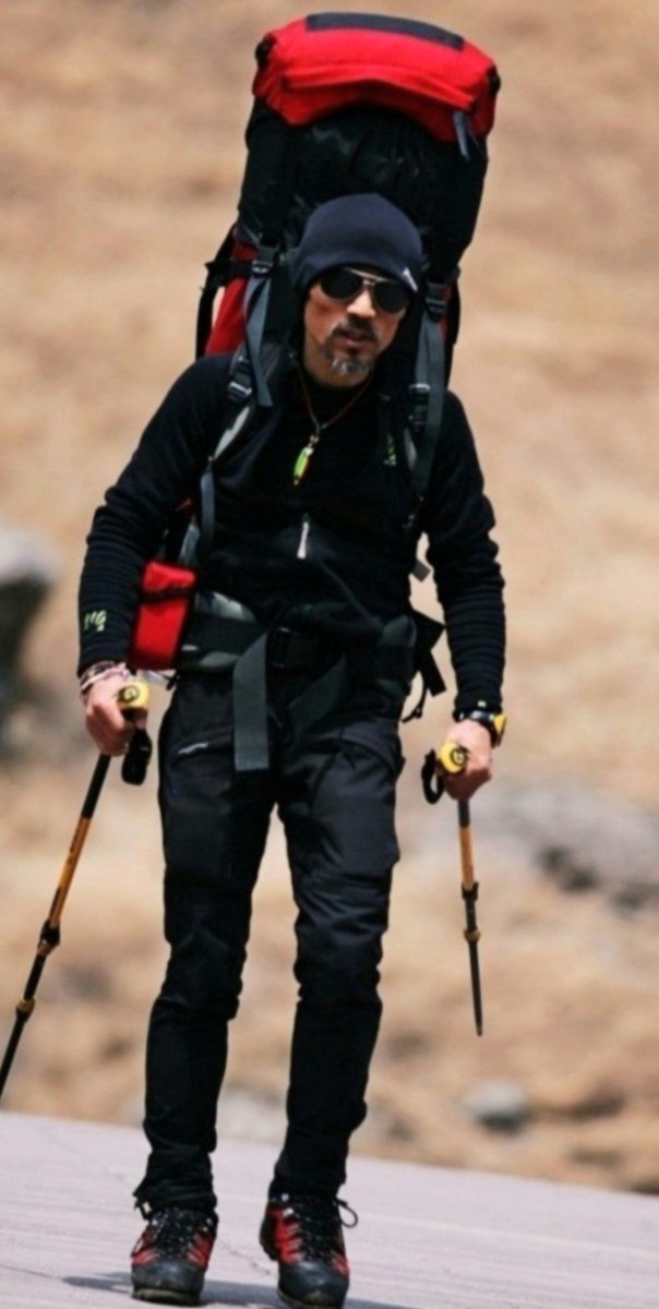 .
2025년
나의 여행길이 아름답기를
.