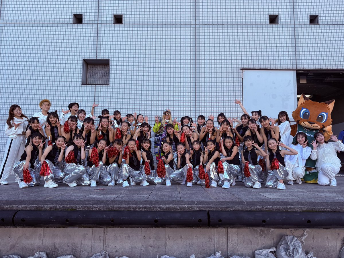 Ghkkk Wリーグ浦安大会!! #日立ハイテククーガーズ vs #シャンソン化粧品 #シャンソンVマジック !! ハーフタイムショーでDJやらせて ...