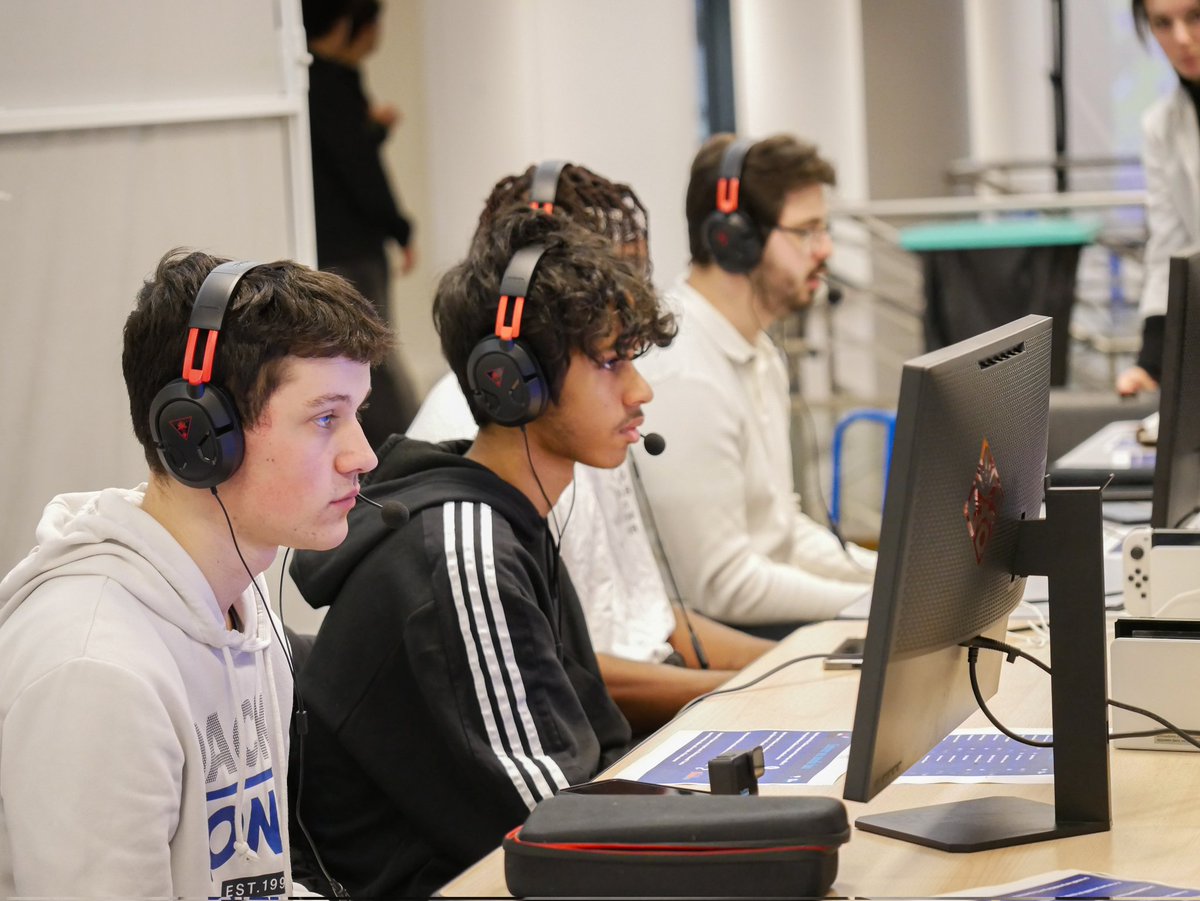 Club Ca$halot tweet media