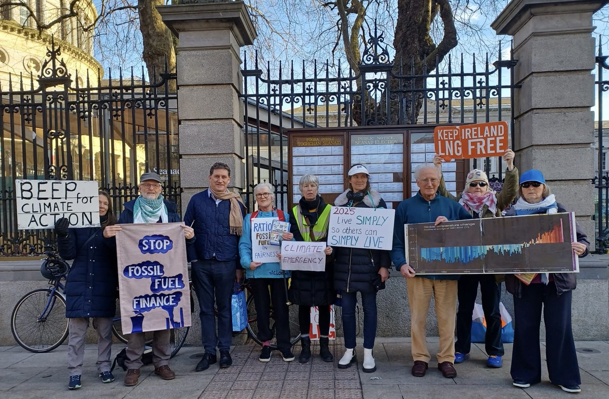 Friends of #FridaysforFuture Week 319. Visit from outgoing Min. Eamon Ryan whose legacy on climate will stand the test of time. Meanwhile, new Govt's PfG promises more roads, flights, data centres, beef &amp; dairy agri and cabinet will include some who voted against the Climate Act.