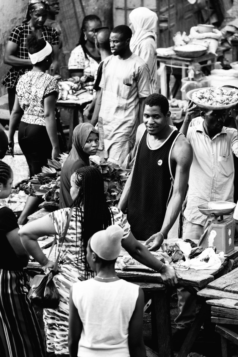 Life in black and white

GM❤️