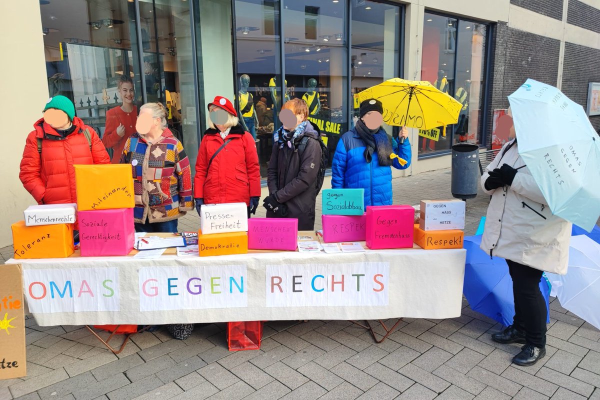 Evi Smokes tweet media