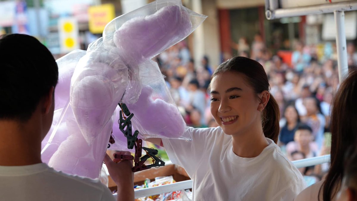 heytherealina_'s tweet photo. my baby and her purple cotton candy https://t.co/3LfqoqKpNh