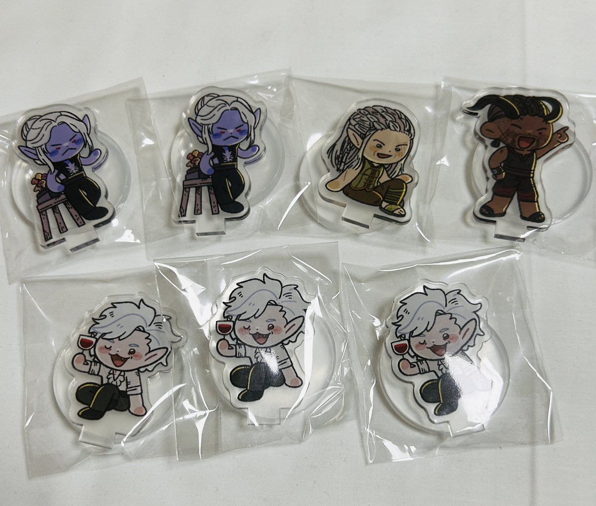 #자동저장_야영지_후기

타래로 차근차근 이어볼게요!

그리고 굿즈랑 회지 구매인증... 수량조사도 놓친거 없고 최애와 차애와 최애컾과 차애컾들을 가득 쓸어올 수 있어서 너무너무 행복했어요🔥🔥🔥🔥

그리고 제발 더지 스탠드 하나만 교환해주실분 ㅠ
ㅠ
ㅠ (하나 드리고 왔는데도 3스타리온)