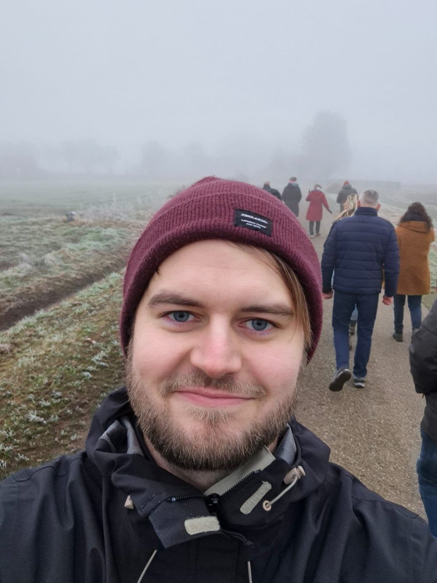 Fractievoorzitter Mike van Diemen was gisteren op werkbezoek in Sint Hubert. Samen met omwonenden ging hij op pad om te kijken naar het plan voor een zonnepark.