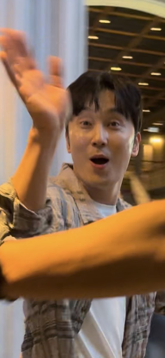 hyunwoo_jy's tweet photo. 만나면 반갑다고
오오오옼!!!! https://t.co/FlI6JKVyc3