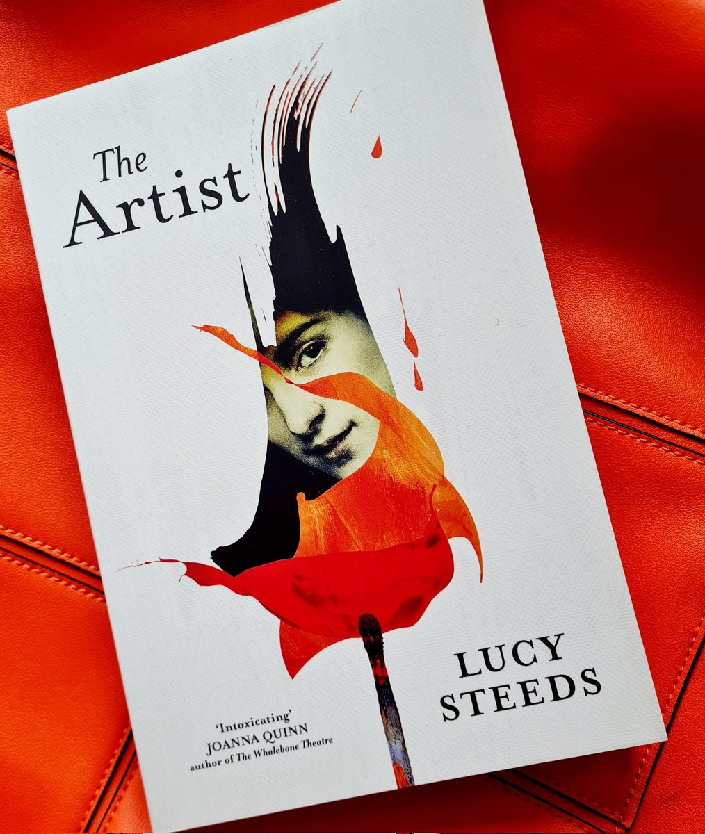 Alatarielle2's tweet photo. Wonderful book post🤩! #TheArtist #LucySteeds https://t.co/YQl1UCBW2q