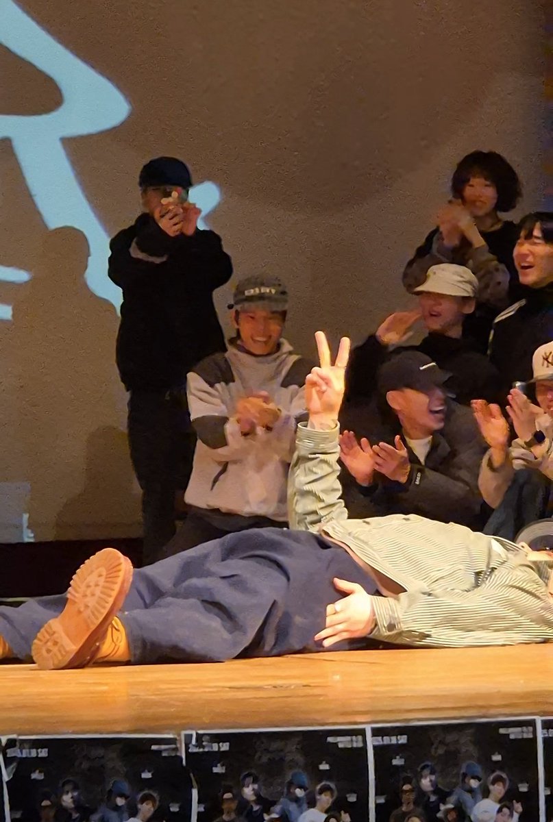 JajeonU's tweet photo. 🛏✌🏻 https://t.co/pHJPepesiv