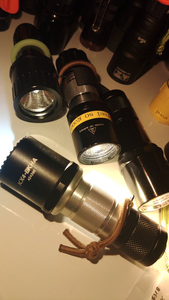 feel_so_good_gr's tweet photo. SUREFIREのKX4-BKHAヘッドを入手しました✨🔦
浅いリフレクターなのに意外とスポットが強く、周辺光はかなりワイドで120lmとは思えない明るさにNWな色温度で見やすいと思います✨🔦
3.7Vでも点灯したので18350ボディに組合せて使ってみます✨🔦👍
#SUREFIRE
#KX4 https://t.co/dFYTebMZaW