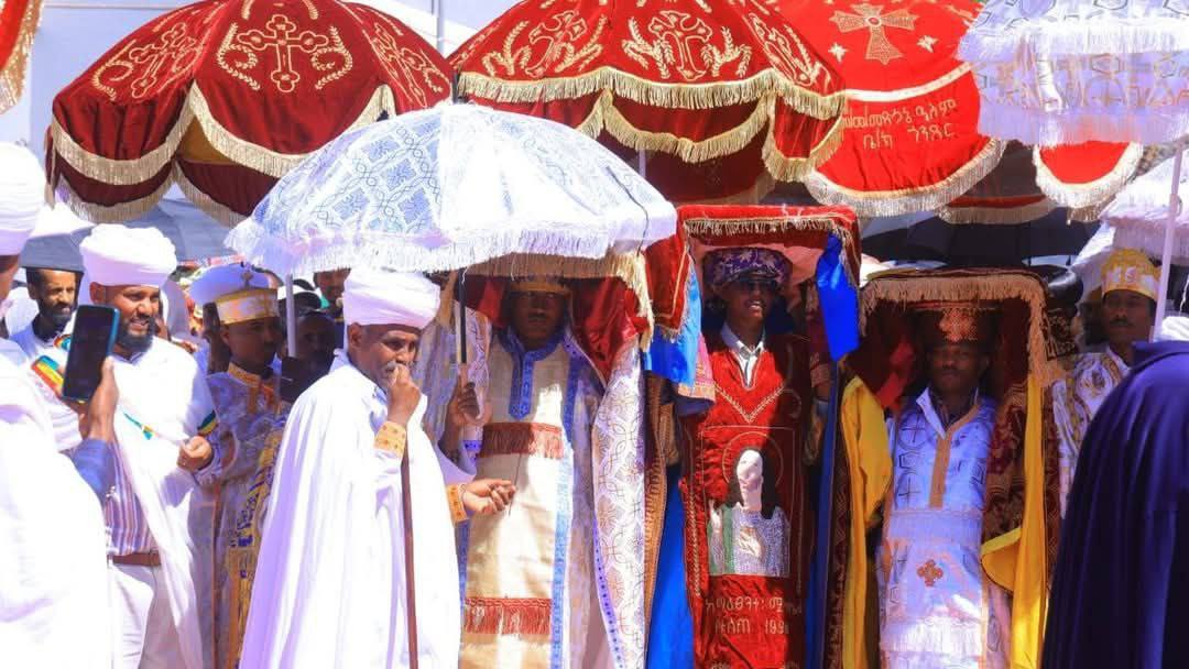 RTenfrancais's tweet photo. 🇪🇹Les célébrations de #Ketera (veille de la #Théophanie) ont commencé à #Gondar et à Addis-Abeba. https://t.co/RwRTwlTBnx