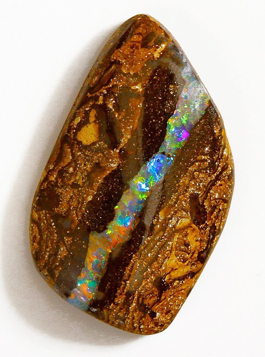 Boulder Opal, Avustralya.

📷Geology Page