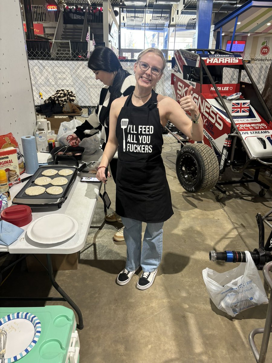 .<a href="/E_hoon_jr/">Earl Hoon Jr</a> <a href="/chriswilner26/">Chris Wilner</a> <a href="/clintonboyles98/">Clinton Boyles</a> <a href="/FloRacing/">FloRacing</a>
Highly recommend you hurry to over to get some pancakes at the Chandler Grand Prix pit from Kelsey Gray