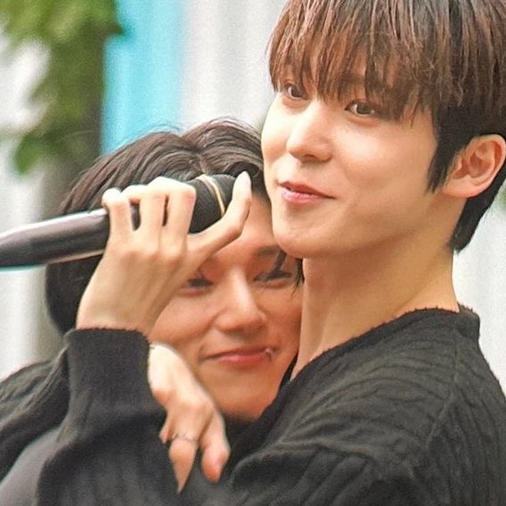 ฉีดน้ำหอมท0มโสดกลิ่นปลาเผาล่อแมว