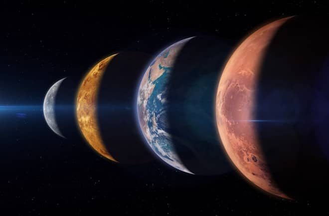 AAADavies's tweet photo. On Jan 25, 2025, Mercury, Venus, Mars, Jupiter &amp; Saturn will align in a rare celestial parade. A stunning reminder of our shared universe and a call for unity and reflection. Look up, be inspired, and dream big! 🌌

– Amb. A. Davies https://t.co/JtJkdecf9s