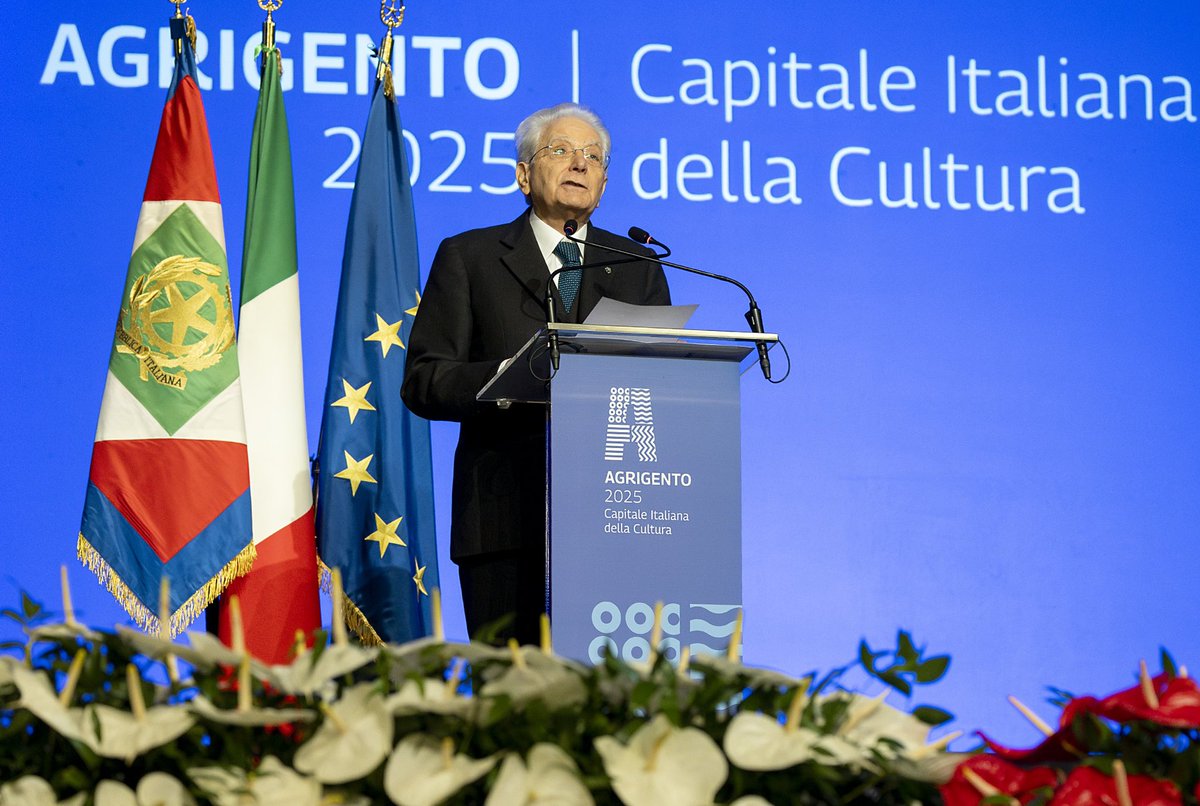#Mattarella: Un saluto e un augurio particolarmente intensi ai cittadini di #Agrigento. Da oggi, protagonisti della Capitale italiana della #Cultura per il 2025.