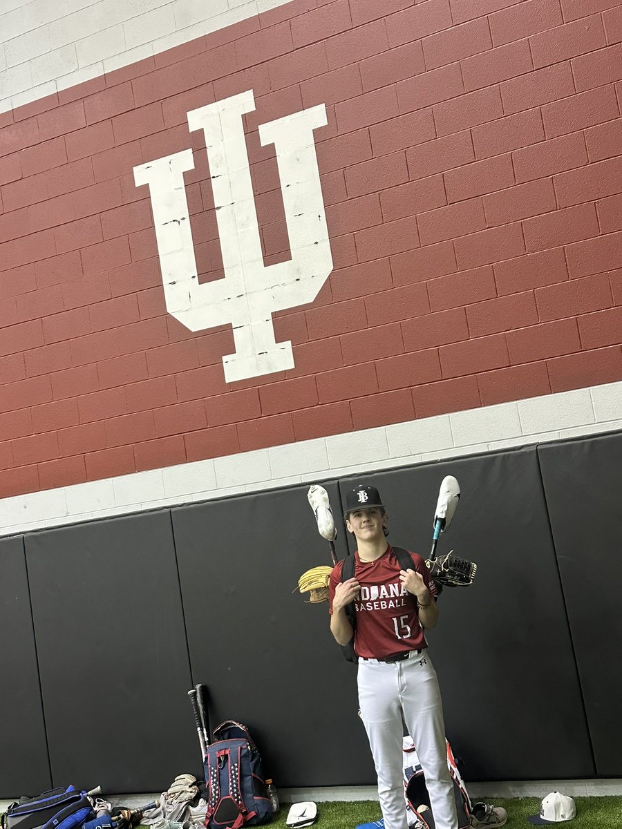 Cass Omlor tweet media