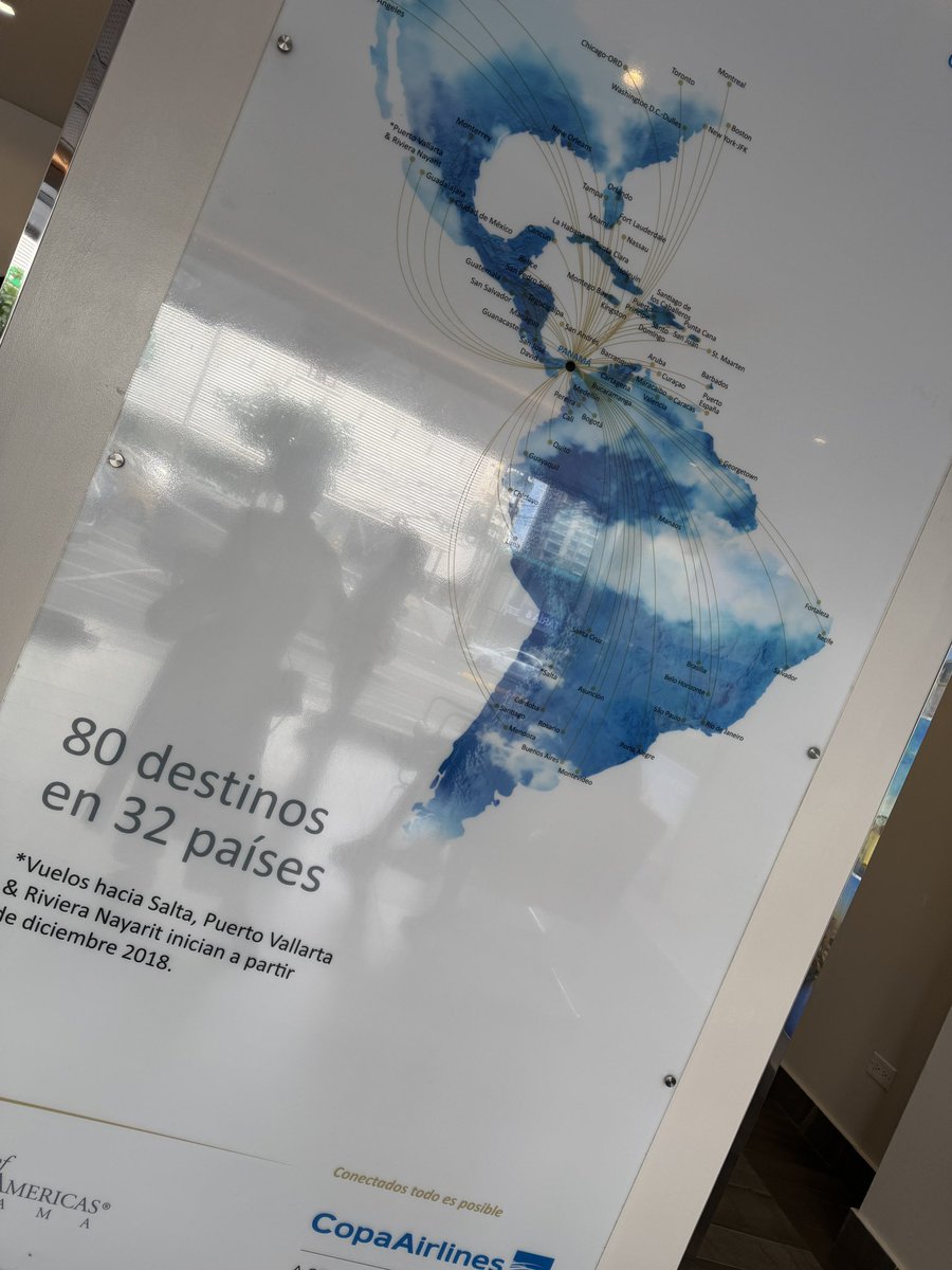 Excelente atención, amable y con una sonrisa 👏🏽👏🏽👏🏽 FERNANDO calle 50 <a href="/CopaAirlines/">Copa Airlines</a> 
<a href="/macrofest/">MACROFEST</a>