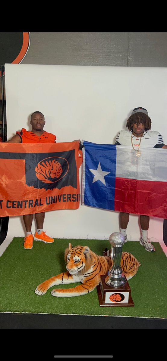 Thank you to <a href="/ECUTigersFB/">ECU Tigers Football</a>, <a href="/Coach_wright23/">Daniel Wright Jr.</a>, for the Invite! My family and I really enjoyed ourselves!