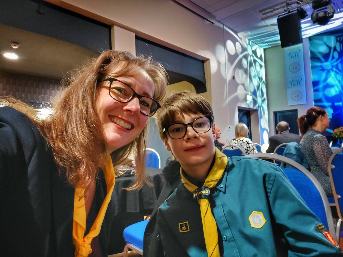 AlcesterScouts's tweet image. Super proud of Alcester Scouts for winning Neighbourhood &amp;amp; Community category of Alcester Window Wanderland on display at Michael Beaver Opticians. Scout Felix &amp;amp; Group Chair Jennifer represented us at the Alcester Town Council Mayors Civic Awards last night to receive the award!