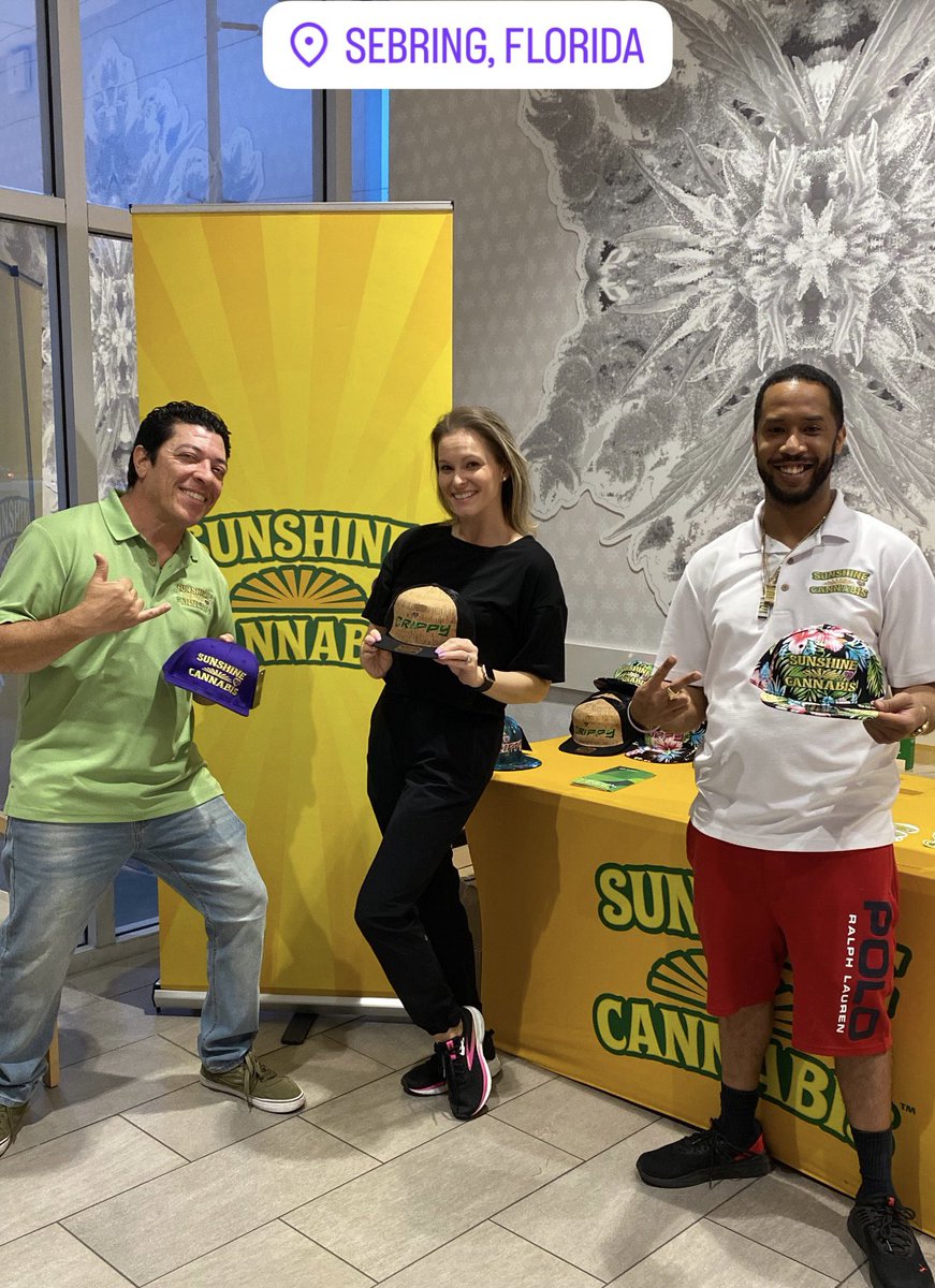 SunshineCannab2's tweet photo. Much love to the #SunshineFam & #Trulievers who came to support the 420 for all event with #SunshineCannabis at the participating @Trulieve locations yesterday πβοΈππ Wonderful irie vibes π«‘β¨ Be on the lookout for upcoming #TruEvents ππ¨ https://t.co/ZuF3X7y0ug
