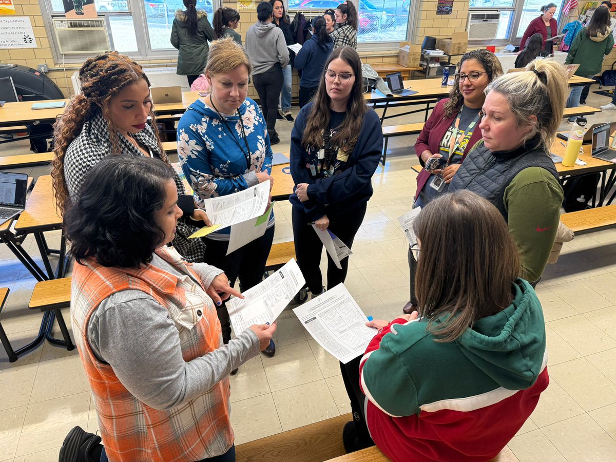 Genesi Miles tweet media