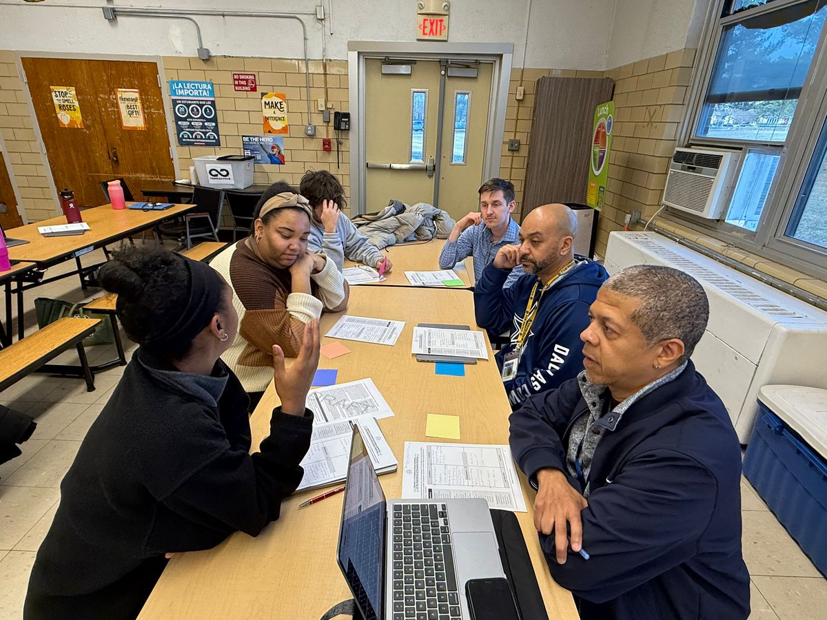 Genesi Miles tweet media