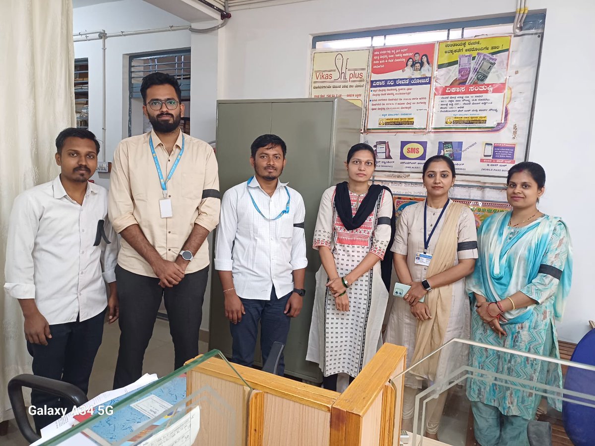 alashshukla's tweet photo. From today onwards #KVGBOF started their agitation program.

Major demands are..
🔸️Stop Biased treatment towards Unions.
🔸️Officiating Pay
🔸️HRMS CheckOff 
🔸️9th Joint Note implememtation
🔸️Transparent Transfer Policy

2 Days Dharna is planned for 23rd and 24th. https://t.co/1TAl0eaYYA