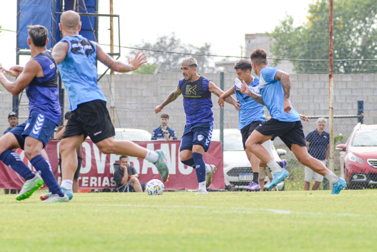 ✅ ¡GANÓ QUILMES! 

▫️Con gol de penal, el Cervecero superó por 1 a 0 a Villa San Carlos. 

⚽️ Belinetz.

🔄 Herrera, Kalinski, Roseti y Glellel por Belinetz, Martinez, Stabile y Gagliardo.

🔜 En breve comienza el segundo partido de la jornada.