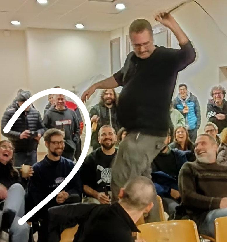 Ahir vam ser els primers teloners de la història en tocar després del plat principal.
Espectacular <a href="/maximclatellot/">maximumclatellot</a>