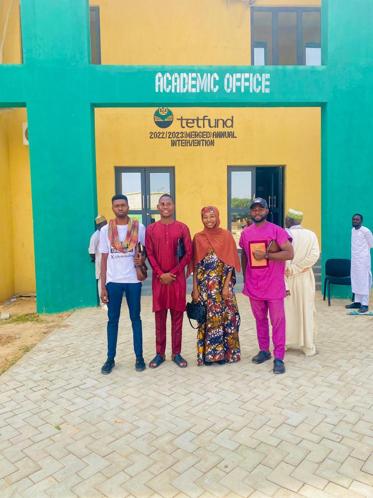 borderless_kano's tweet image. @borderless_kano team met with the Chairman of Student Affairs, @KanoStatePoly to discuss innovation, empowerment, and community growth! Exciting collaborations ahead! #BorderlessKano #KanoStatePoly #StudentAffairs&quot;
