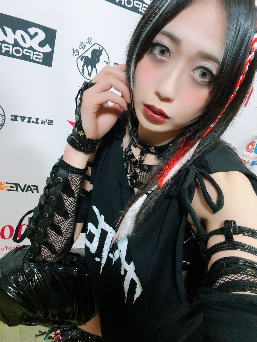 写真を長押しして4Kで読み込むと フローラルの香りがします🪻 #STARDOM