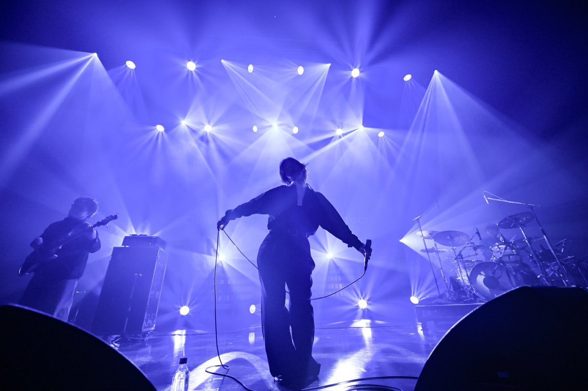 E_scene_'s tweet image. ＼ THANK YOU!! ／

「S-POP LIVE」@SPOPLIVE_pr 

2025.01.18（sat）
✧ Zepp Haneda (TOKYO)

1.いいじゃん
2.ghost note
3.Spotlight 
4.Petrichor 
5.After Color 
6.意識
7.I