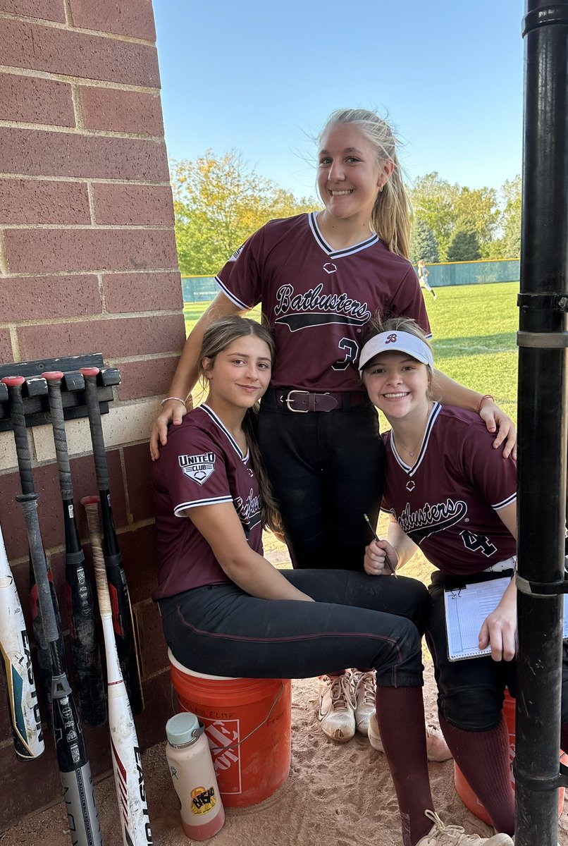 16uFerguson's tweet photo. Happy Birthday #3 Addy Biel! https://t.co/C4rqt7JK2v