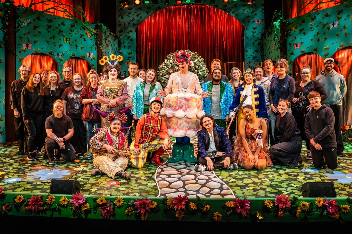 ✨ Sleeping Beauty 2024/2025 ✨

3 months, 81 shows, 75kg of Semolina, 936 minutes holding a pram behind a curtain, 7 shows covering the Ghost and many great humans met at the <a href="/NewWolsey/">New Wolsey Theatre</a> along the way…

#ASM #stagemanager #panto