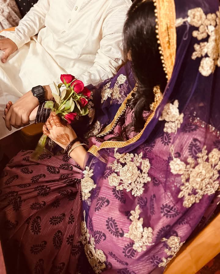 Call_me_kiruuu's tweet photo. Marry a man who respects you even in anger. The best partner values you, avoids insults, and prioritizes love over winning arguments. He knows your bond is stronger than any fleeting frustration...❤️🌹