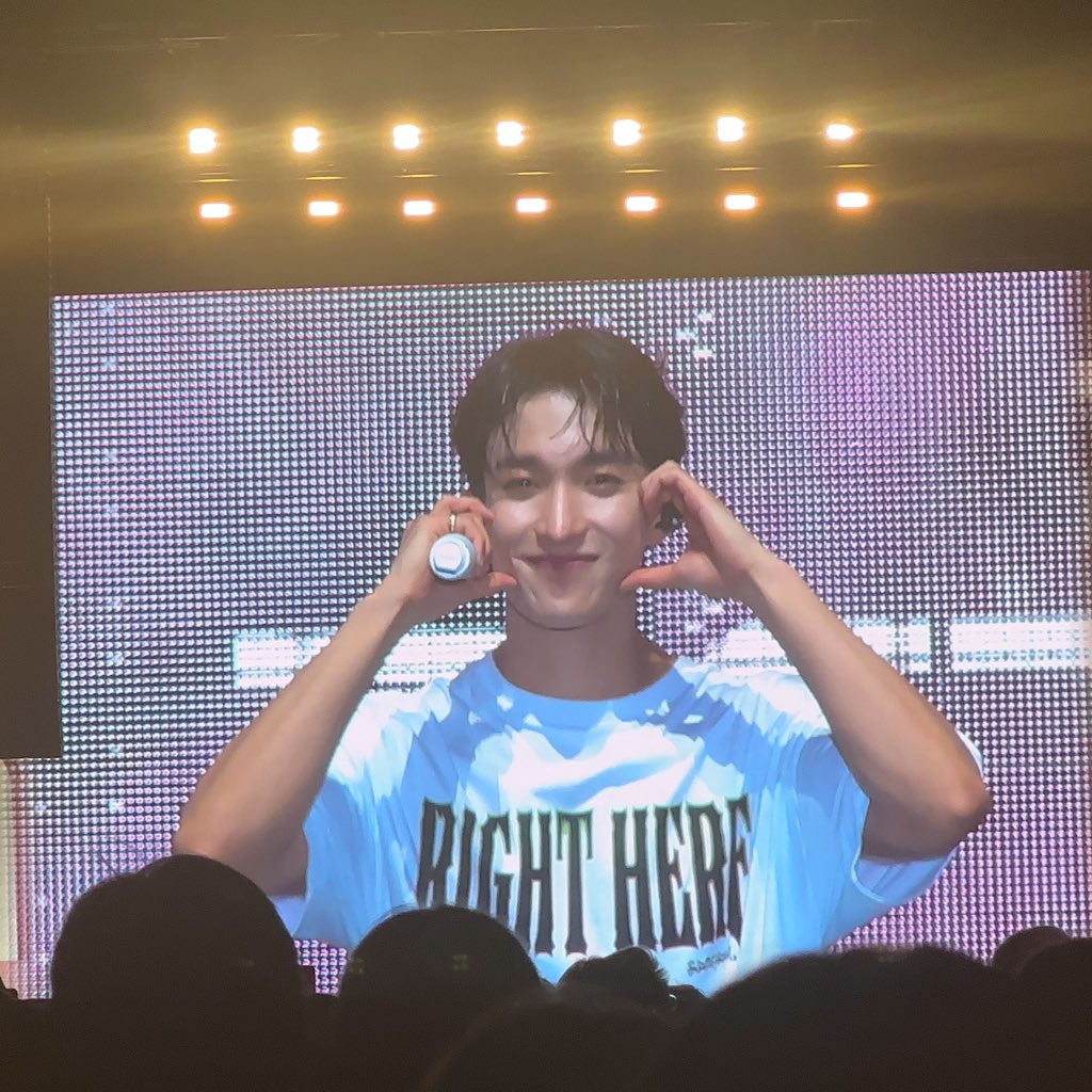 leesvocals's tweet photo. eternal cutie patootie dokey (˶˃ ᵕ ˂˶) .ᐟ.ᐟ https://t.co/moIH1GaXrF
