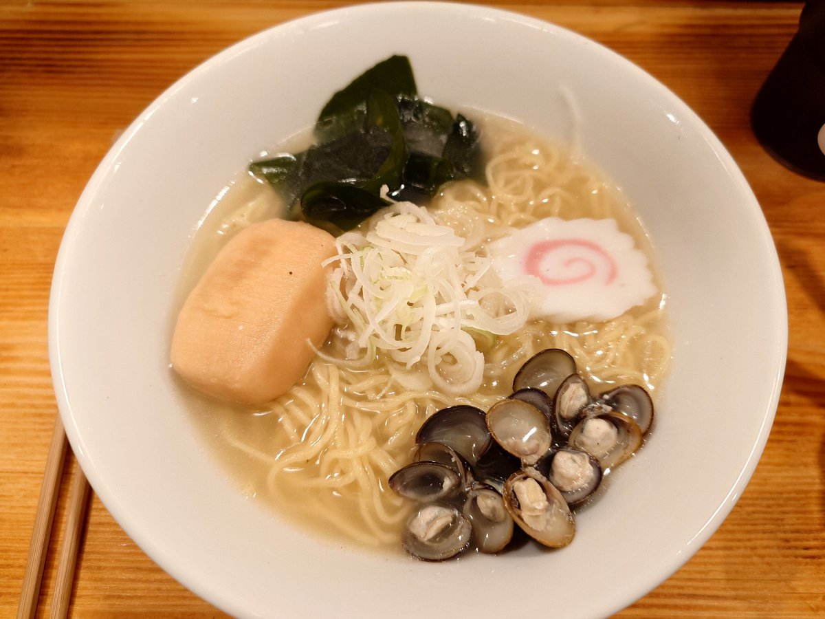 nununuttyo's tweet photo. 【生しじみラーメンオルニ】
生しじみラーメン https://t.co/vx4GMKhby4