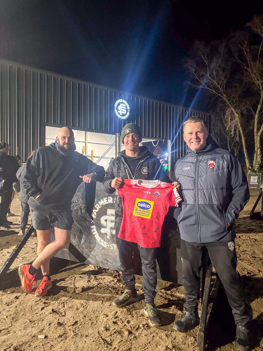 Salford RLFC ST (@salfordrlfc_st) on Twitter photo The <a href="/reddevilswomens/">Salford Red Devils Women</a> team at Farmer Strong for their pre season which the Supporters Trust paid for. 👹 The <a href="/reddevilswomens/">Salford Red Devils Women</a> team at Farmer Strong for their pre season which the Supporters Trust paid for. 👹