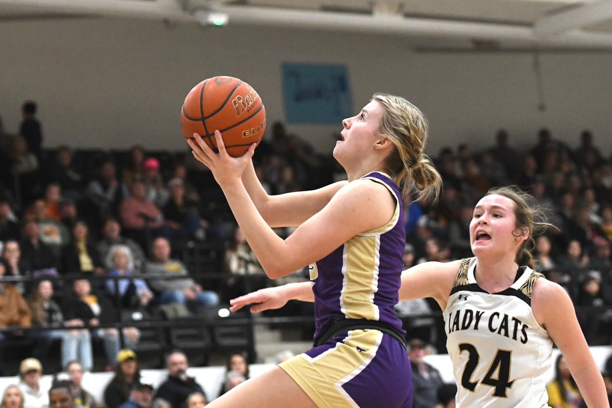 Press Pass Sports (@presspasssports) on Twitter photo The No. 1-ranked Canadian Lady Cats stay unbeaten by downing Dalhart in a key 1-3A matchup Friday. <a href="/Lee_Passmore/">Lee Passmore</a> has the story #txhshoops ..
🔗 presspass.news/no-1-canadian-… The No. 1-ranked Canadian Lady Cats stay unbeaten by downing Dalhart in a key 1-3A matchup Friday. <a href="/Lee_Passmore/">Lee Passmore</a> has the story #txhshoops ..
🔗 presspass.news/no-1-canadian-…