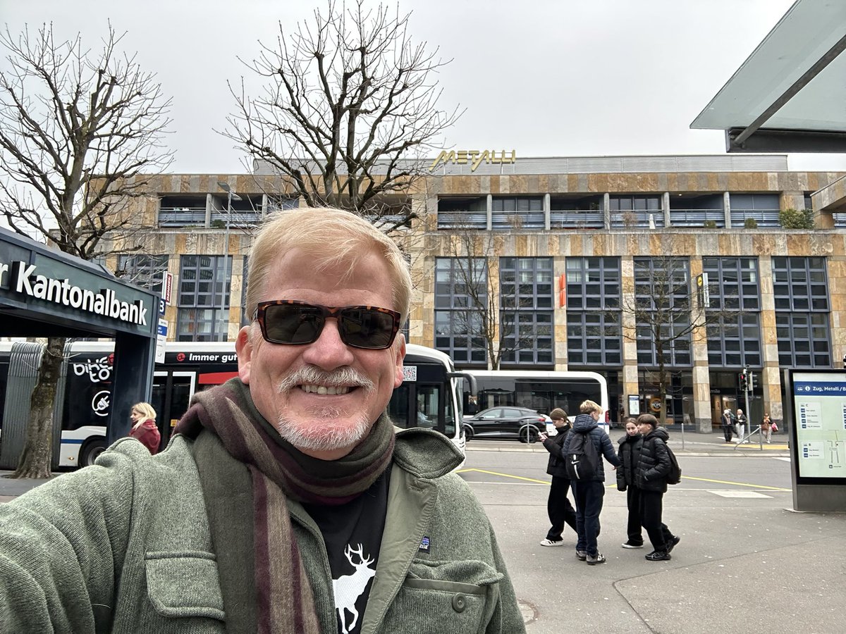 🇨🇭🐊 tweet media