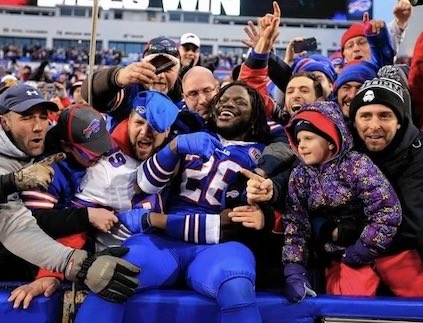 karenmle's tweet photo. @BillsMusee Boobie Dixon ❤️💙 https://t.co/e05SEC5Dou