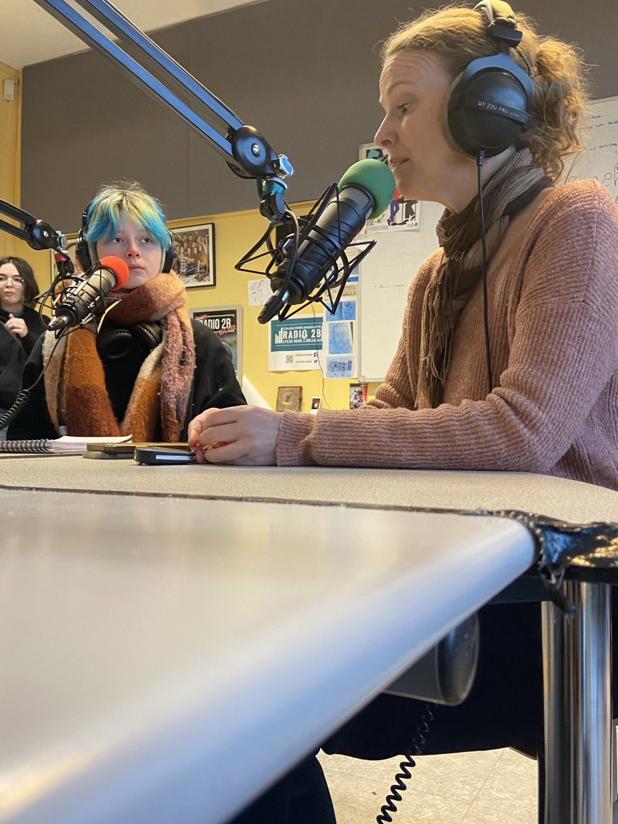 Radio2B's tweet image. Une nouvelle émission "Santé publique" sur la contraception, avec Sky et Chloé Boulay, à écouter dès maintenant.
audioblog.arteradio.com/blog/98098/pod…