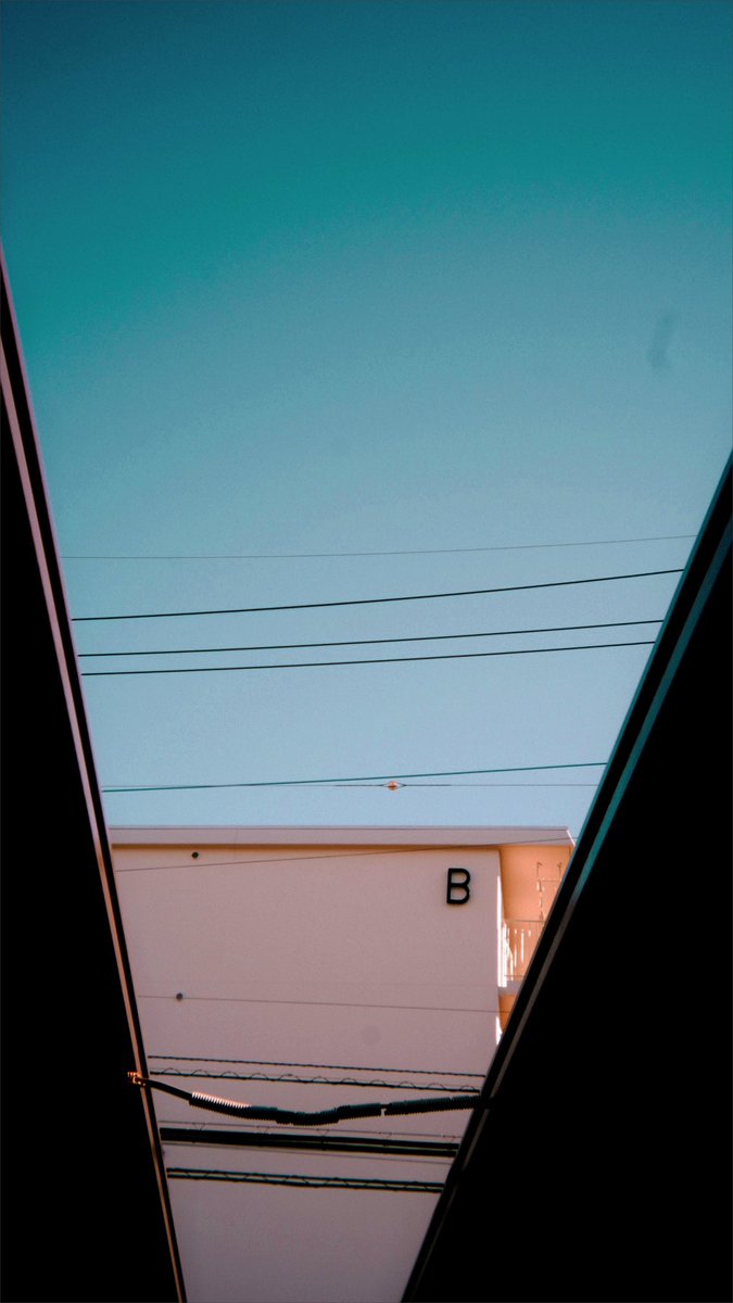 Utulens × Teal &amp; Orangeで切り撮るＢ.
#ファインダー越しのわたしの世界  #fujifilm_xseries  #色に恋する富士フイルム  #Utulens  #TealOrange  #キリトリセカイ