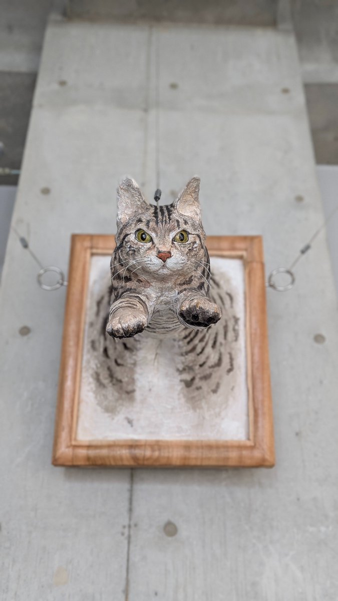 武蔵野美術大学卒業・修了制作展
原望さん「painting→」
飛び出すネコちゃん。
↓続く