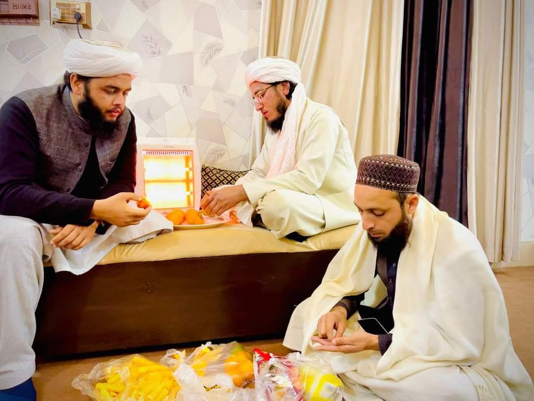 ایک شام اور ڈھل گئ
ایک دن اور جی لیا جنوری کا