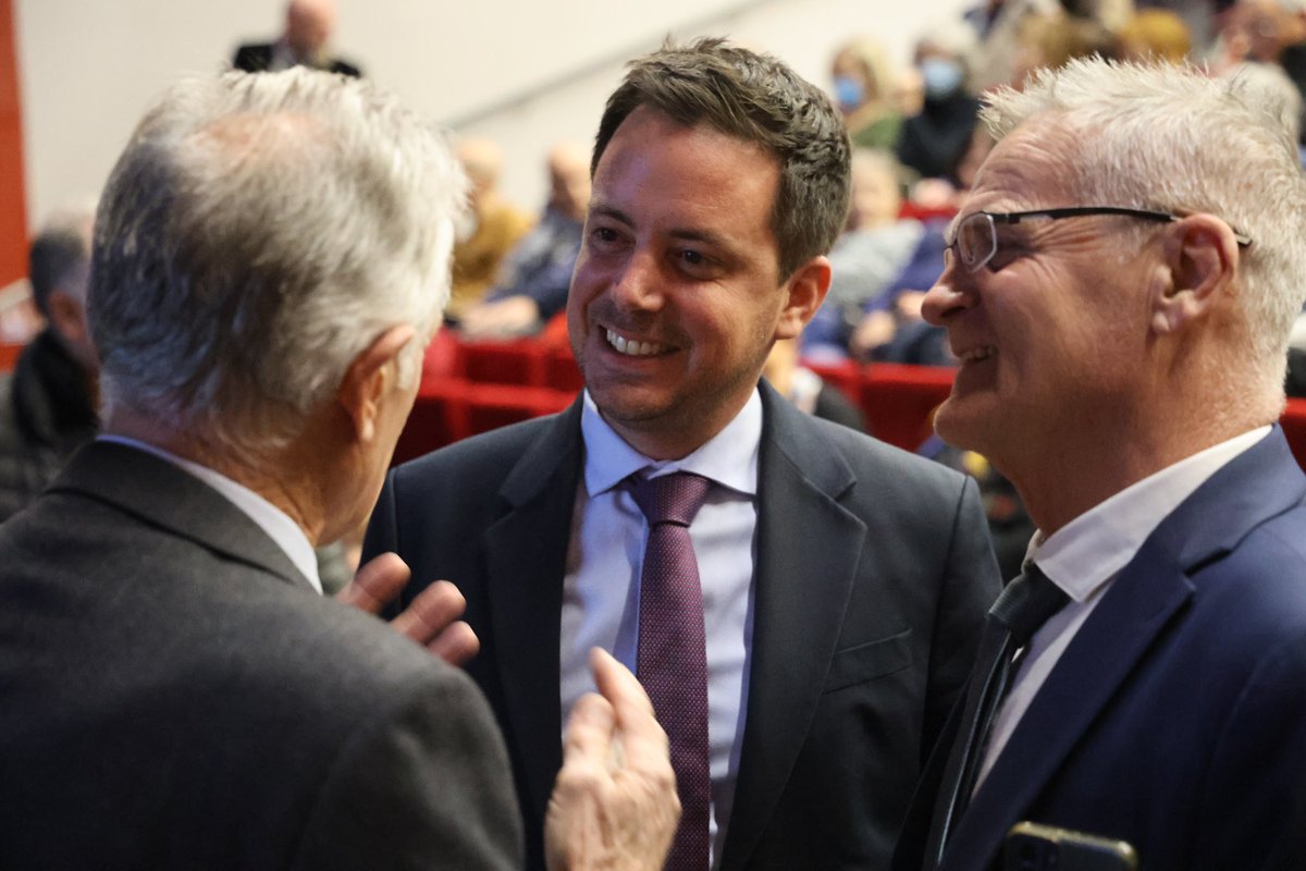 YoannGillet30's tweet photo. J’ai assisté hier soir, accompagné de mon suppléant Jean-Pierre Fuster (conseiller départemental), aux vœux de Gilles Dumas, maire de Fourques.
L’occasion d’échanger avec les Fourquésiens.
#Circo3001 #Fourques https://t.co/f9wLKRCuP6