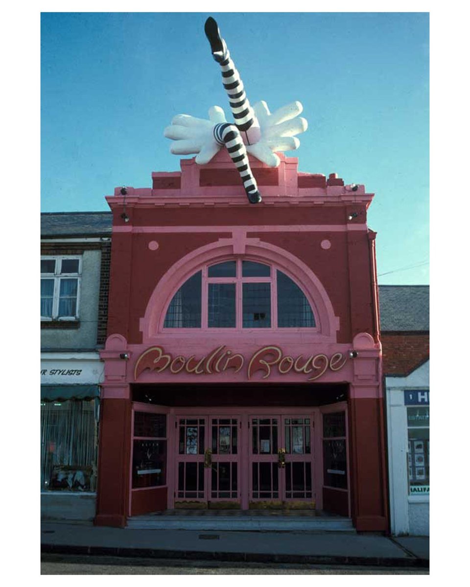 📸 The famous Duke of York's legs in their original location at the (Not the) Moulin Rouge cinema in Oxford.

Hear the story of how they found their way to the roof of the Duke's on a morning tour of the cinema - February dates available to book now 🔎